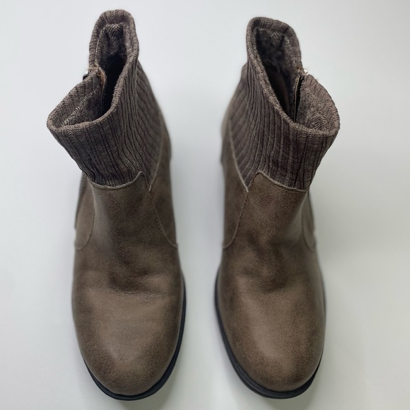 B.o.c Women’s Brown Heeled Ankle Boots - Picture 7 of 7